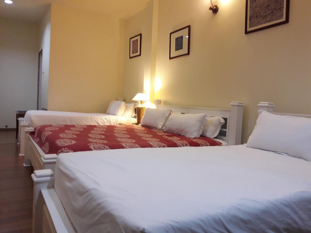 Hotel Zamburger Heritage Melaka Exteriör bild